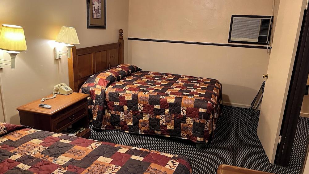 Jumping Frog Motel photo 83