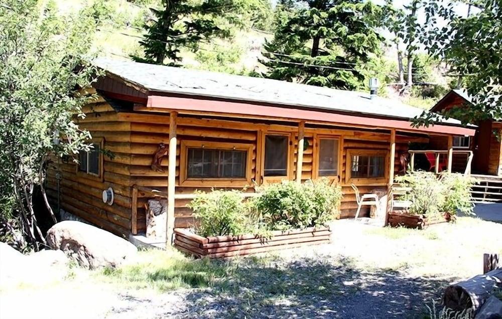 Creekside Lodge at Yellowstone photo 9