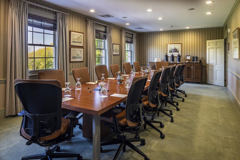 Baywood Conference Center photo 58