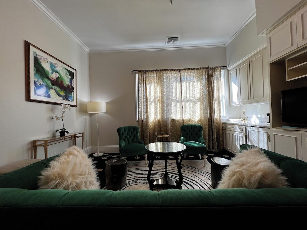 The Sterling Hotel photo 23