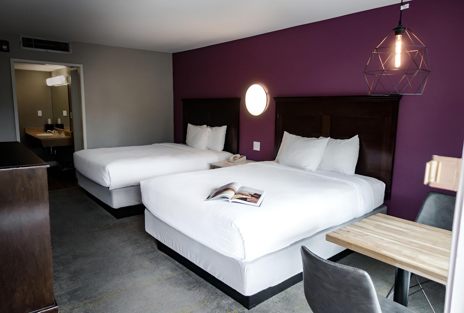 Vagabond Motor Hotel photo 21