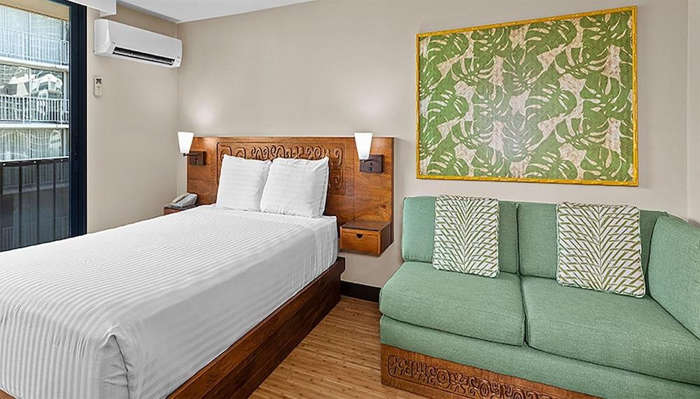 Castle Bamboo Waikīkī Hotel photo 9