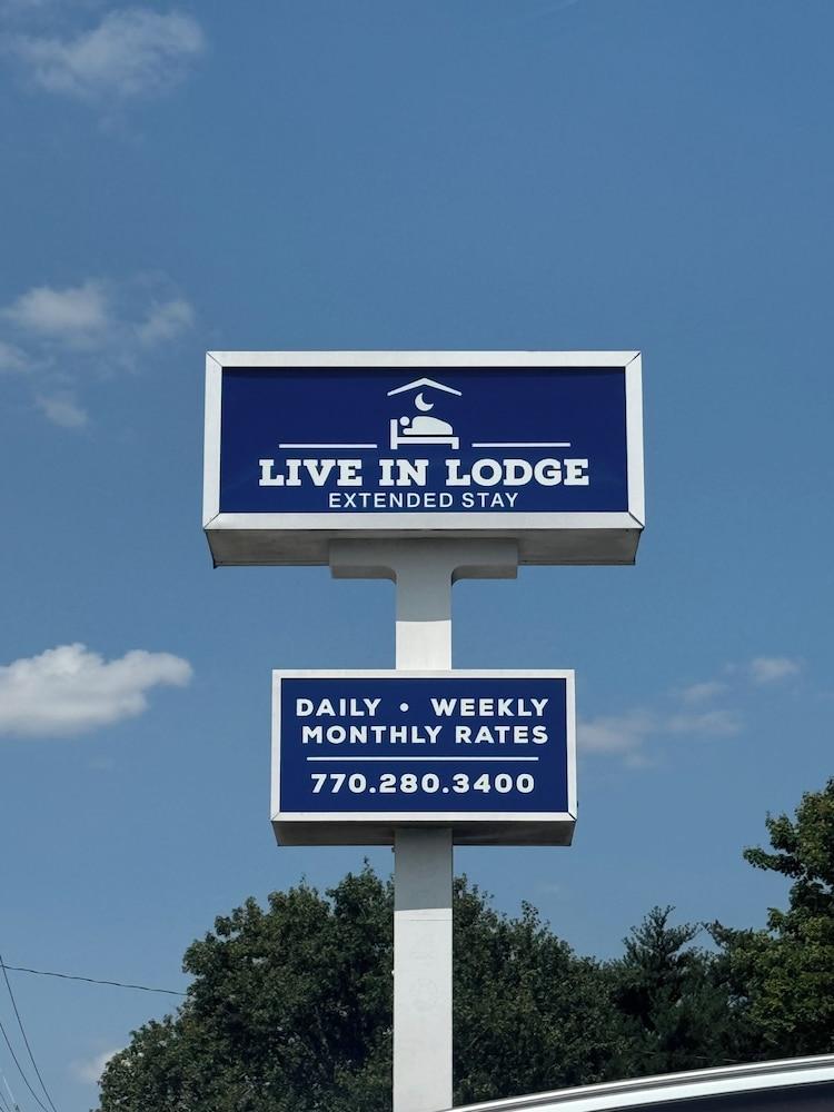 Live In Lodge Extended Stay photo 12