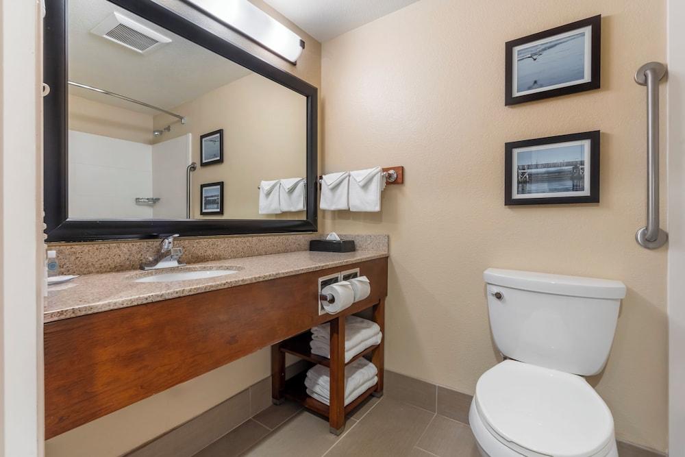 Comfort Inn Arcata - Humboldt Area photo 25