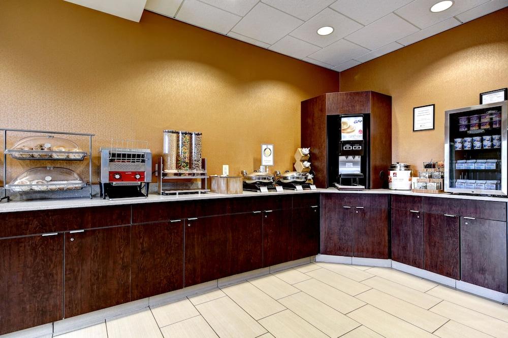 Fairfield Inn & Suites by Marriott Harrisburg West photo 24