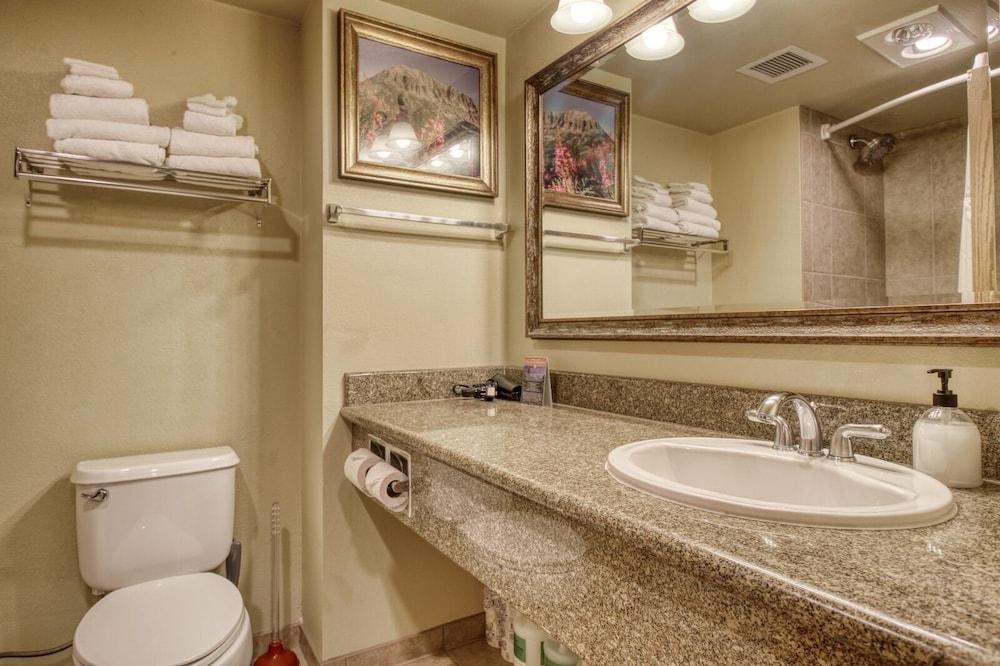 The Grand Lodge by Traverse Hospitality (No Resort Fees) photo 40