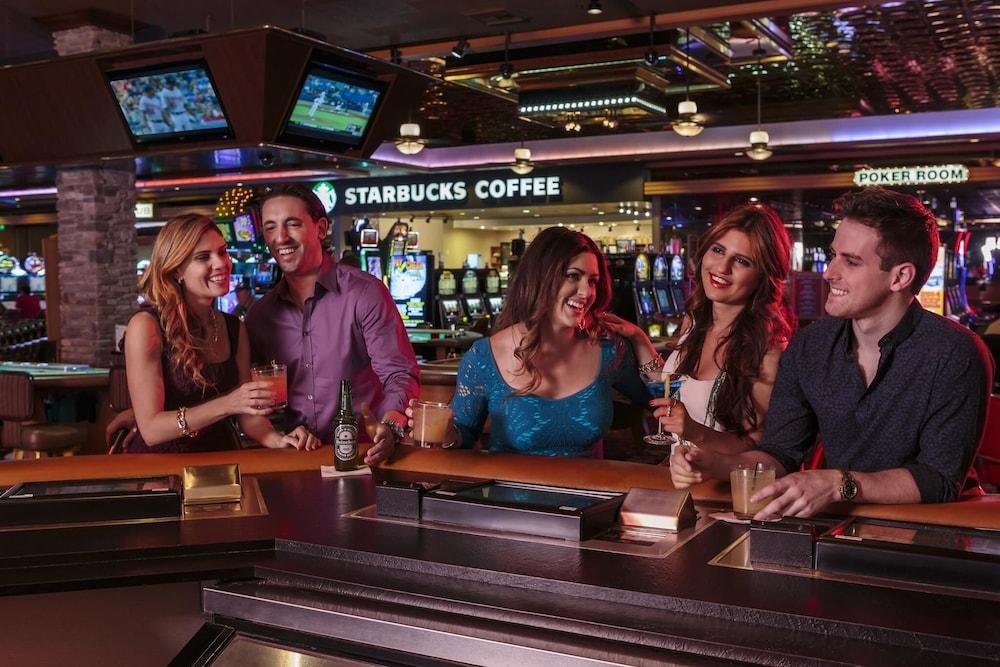Maverick Hotel and Casino by Red Lion Hotels photo 42