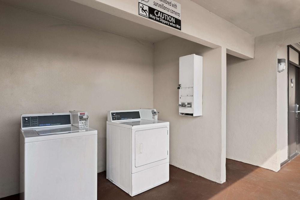 Americas Best Value Inn Orlando photo 23