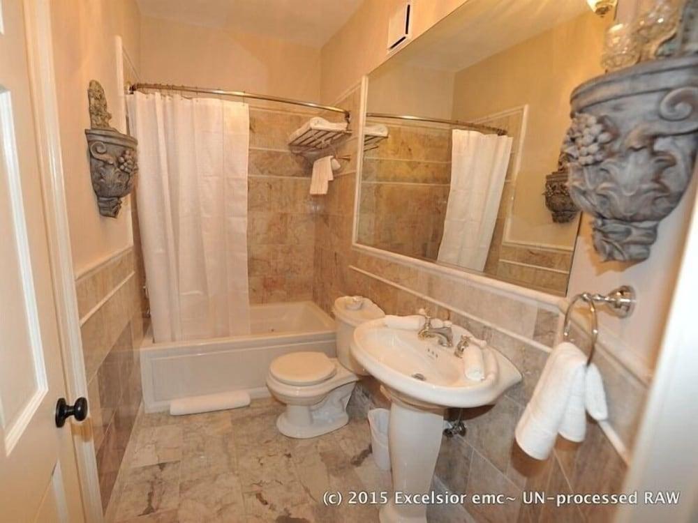 Inn at Springfield Manor photo 18