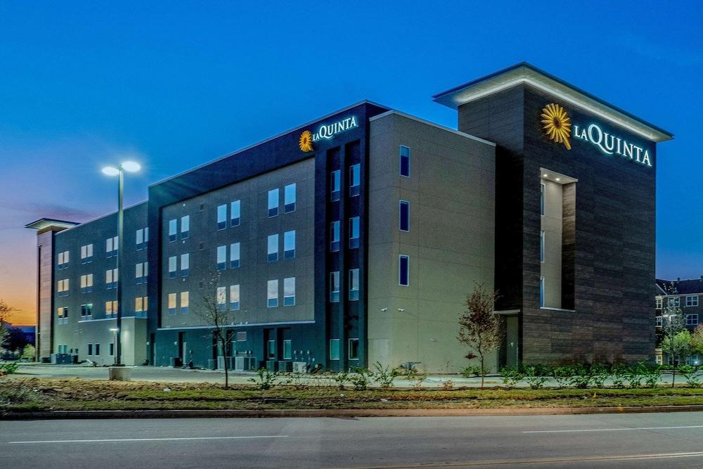 La Quinta Inn & Suites by Wyndham Katy photo 29