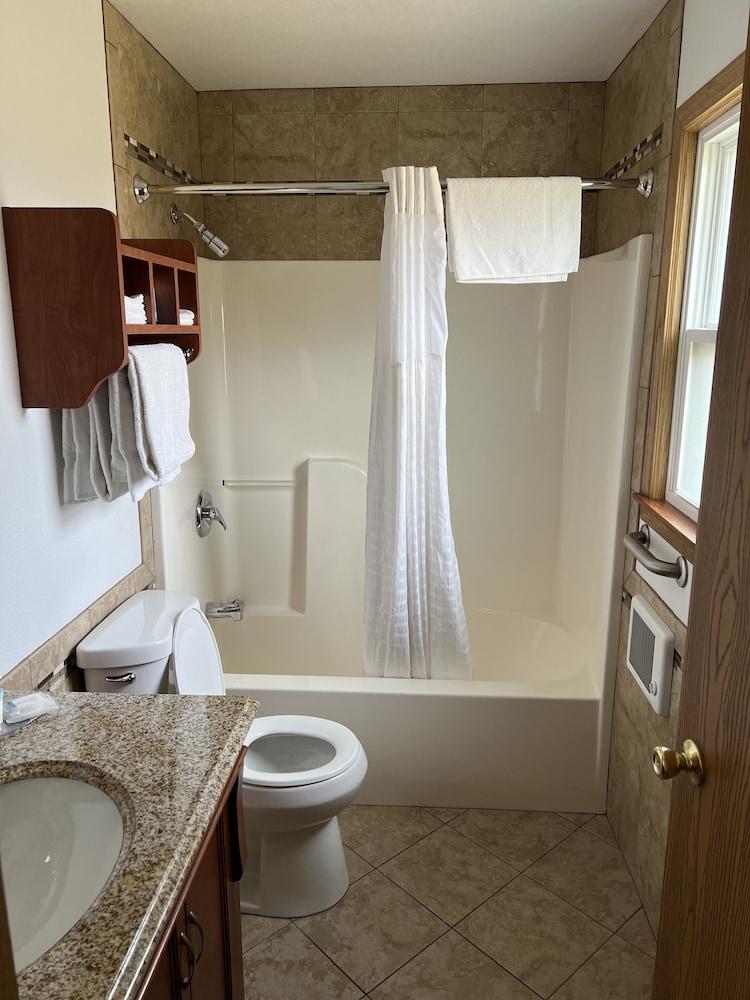 All Star Inn & Suites photo 89