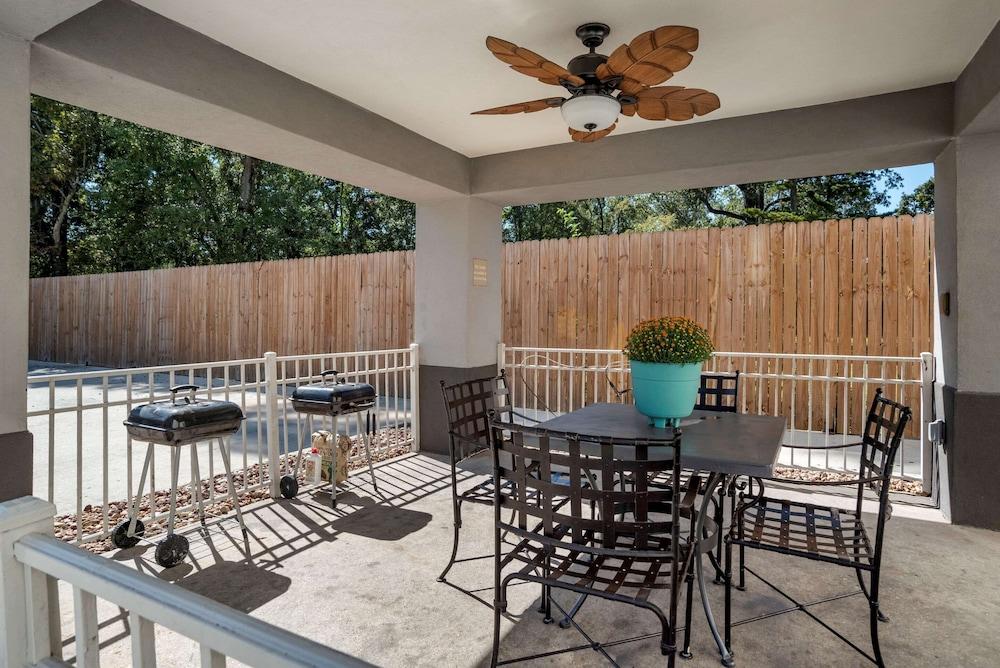 MainStay Suites Denham Springs - Baton Rouge East photo 29