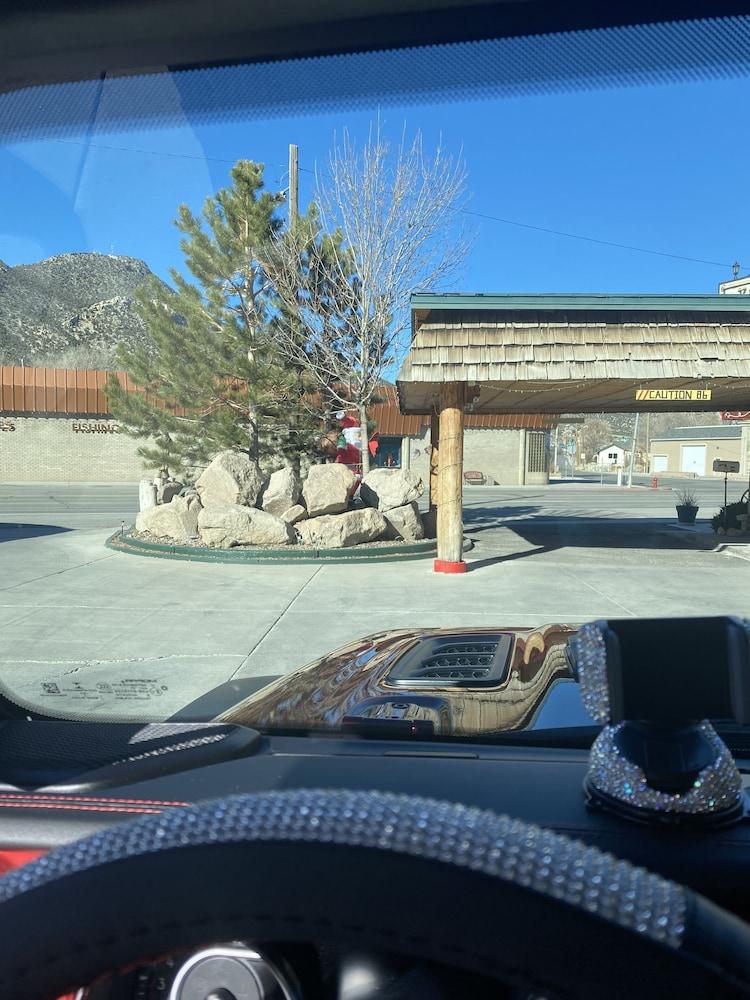 Rustic Inn Motel photo 28