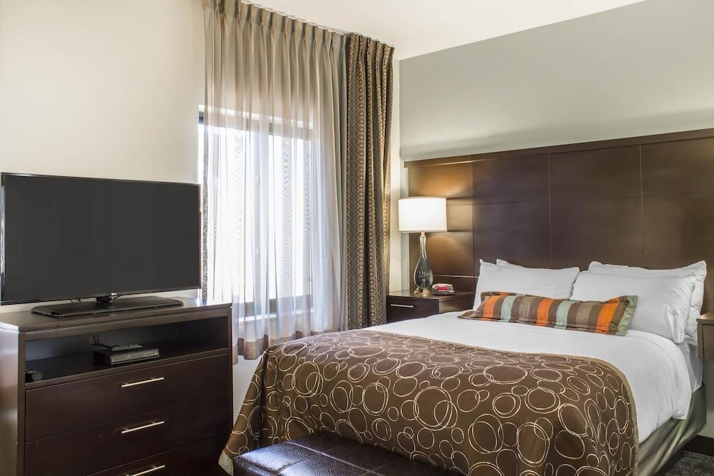 Staybridge Suites Jacksonville - Camp Lejeune Area by IHG photo 8