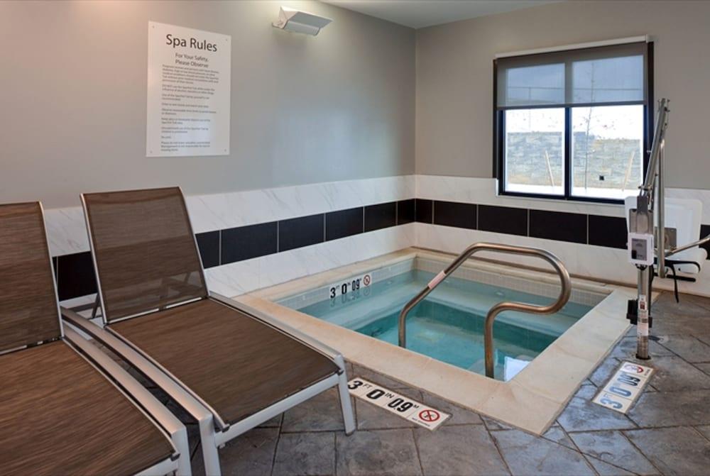 Holiday Inn Express & Suites Shippensburg by IHG photo 43
