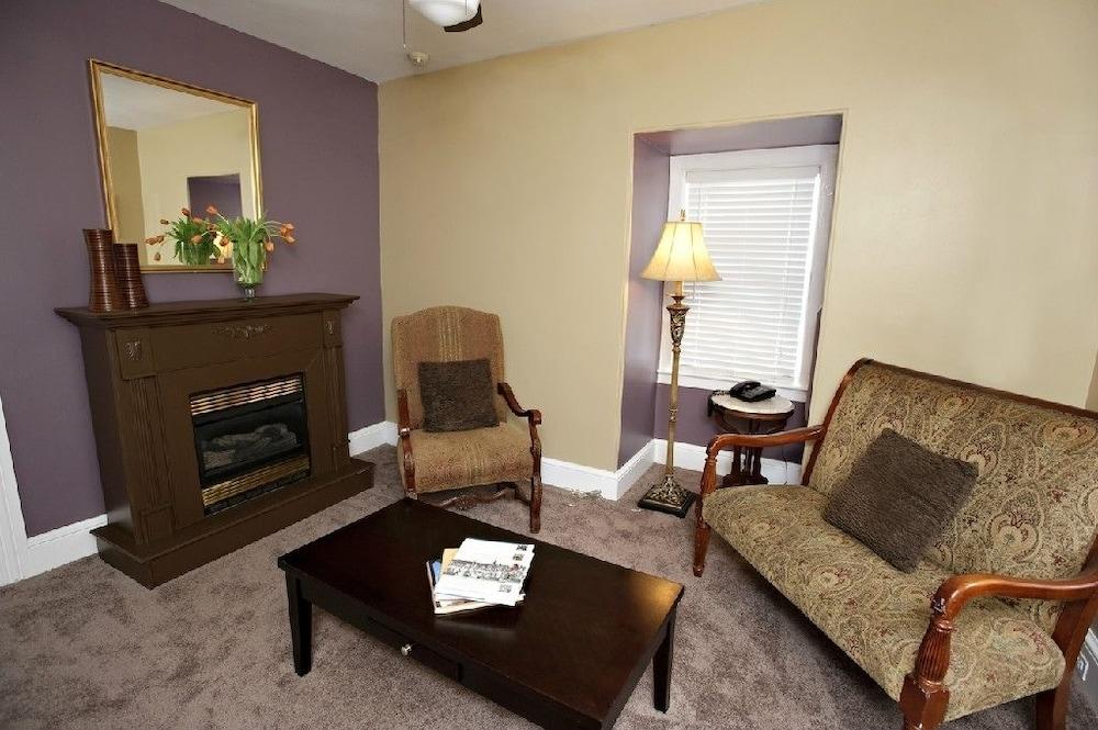 The Mansion Inn photo 14