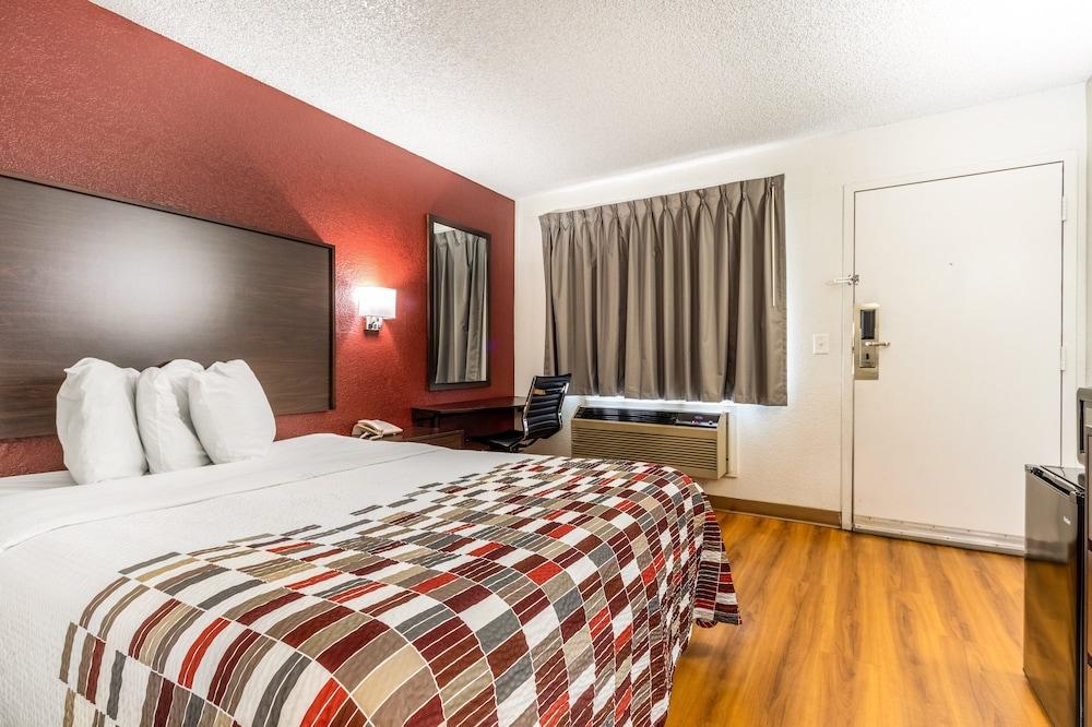 Red Roof Inn Phoenix - Midtown photo 13