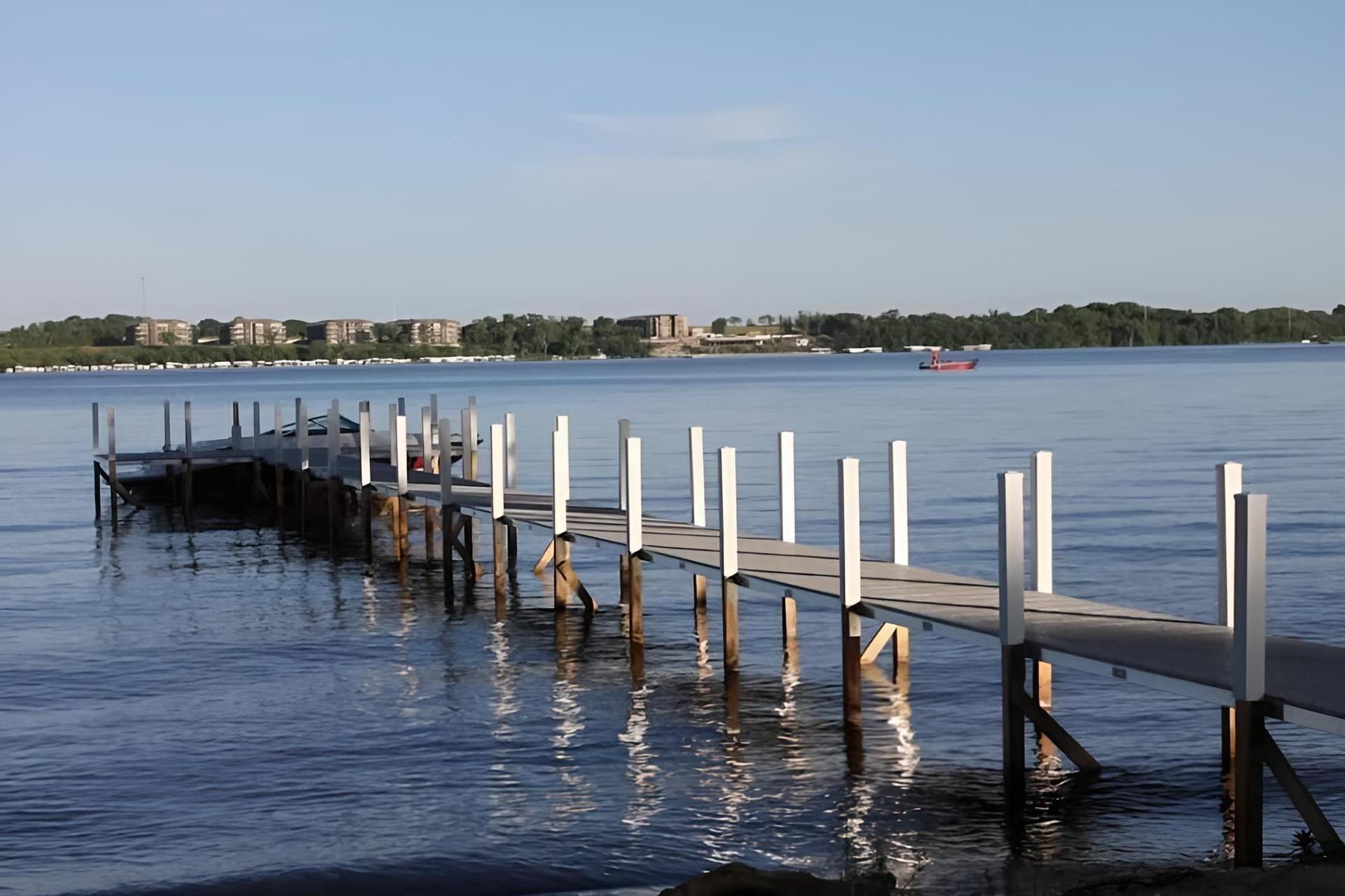 Okoboji Commons Hotel photo 2
