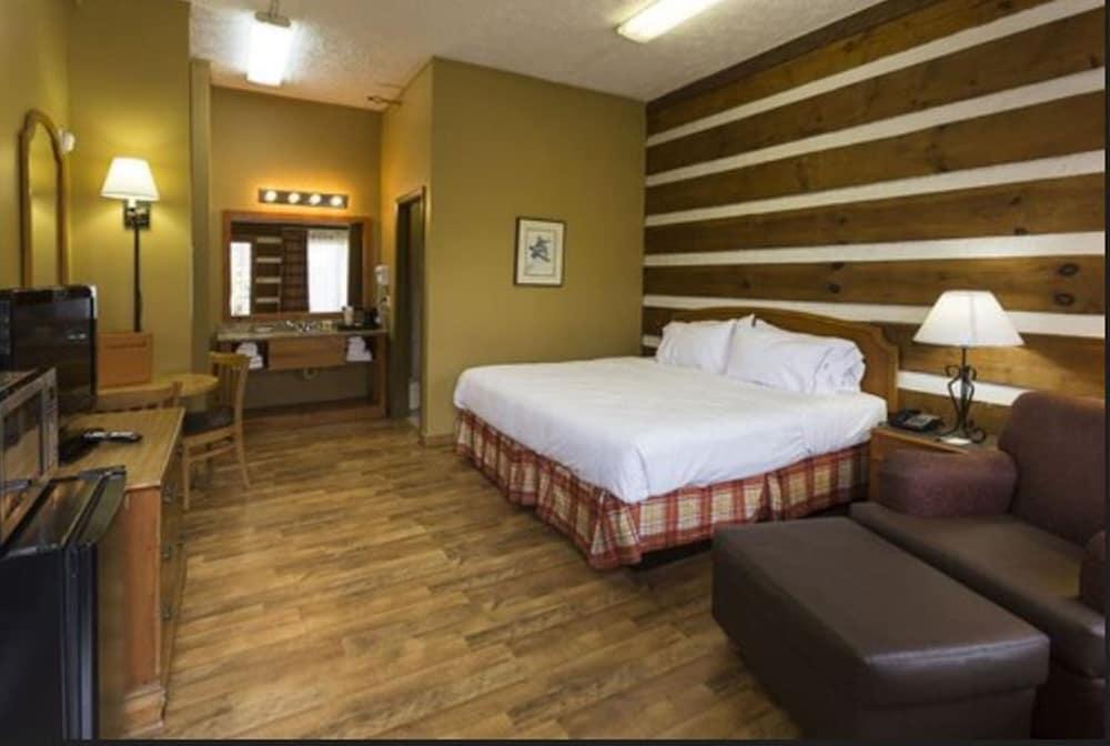 Timbers Lodge photo 10