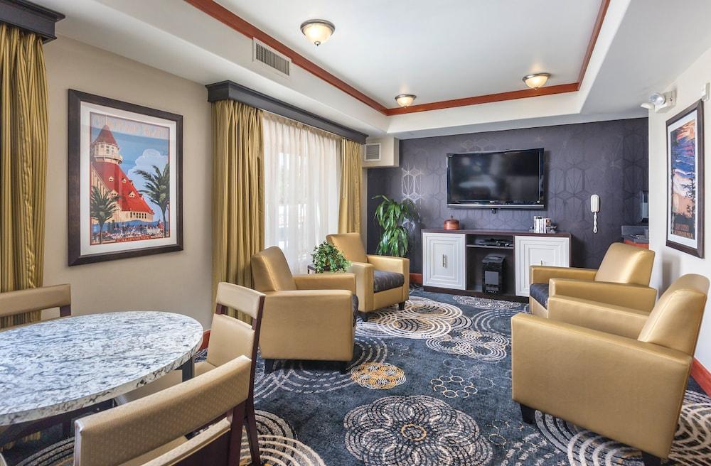 WorldMark San Diego - Balboa Park photo 1