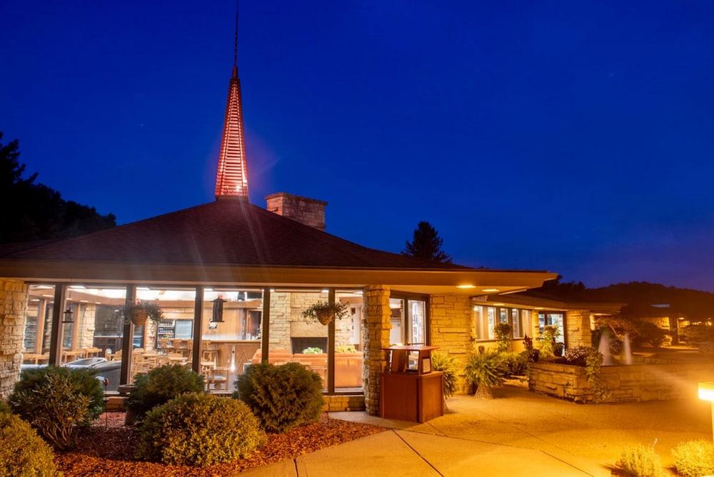 Spring Valley Inn photo 56