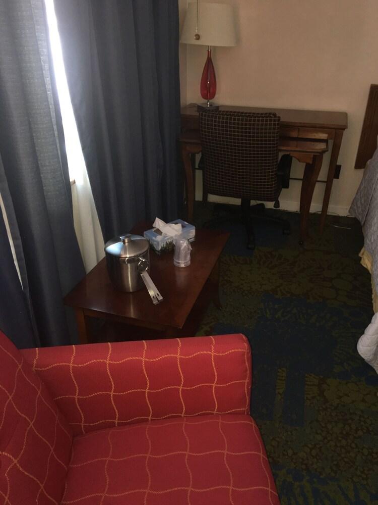 Anchor Motel photo 34