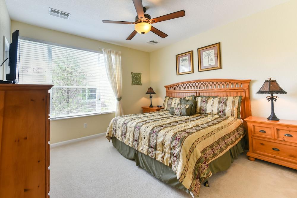 Vista Cay by Orlando Resort Rentals on Universal Boulevard photo 92