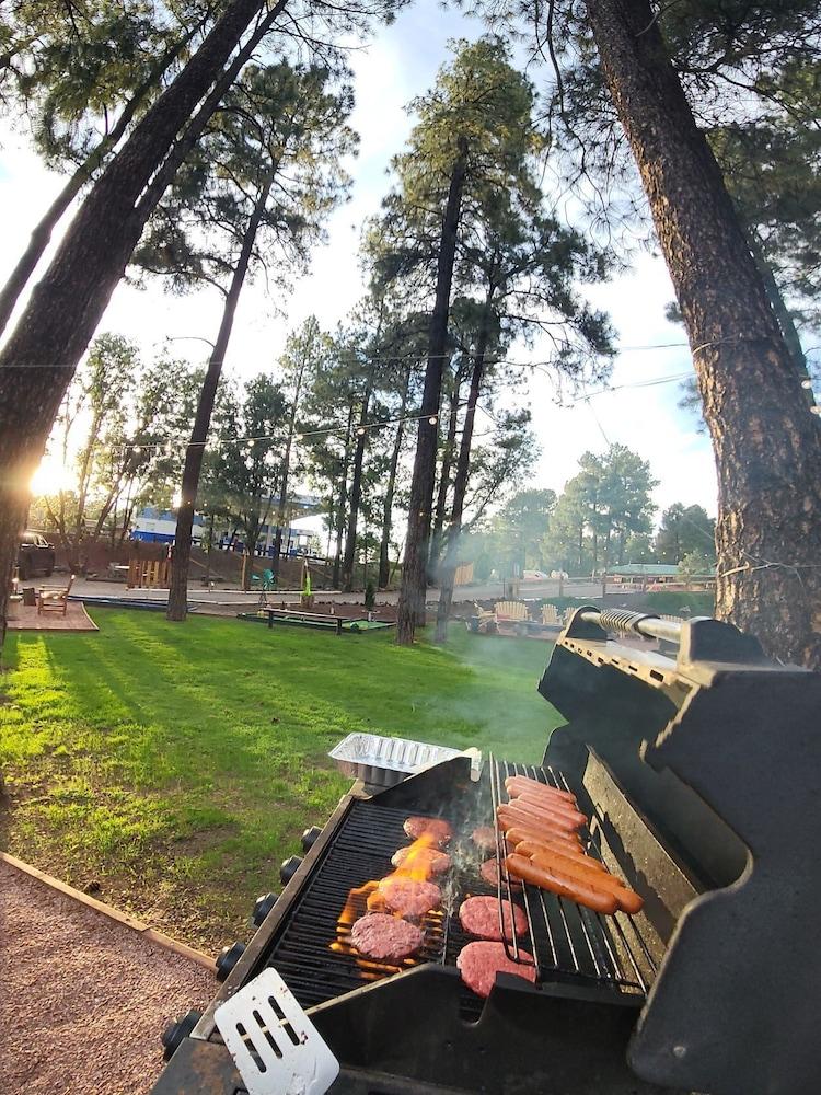 The Nook Pinetop photo 8