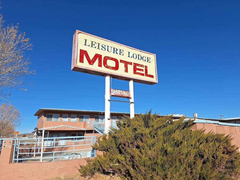 Leisure Lodge Motel photo 26