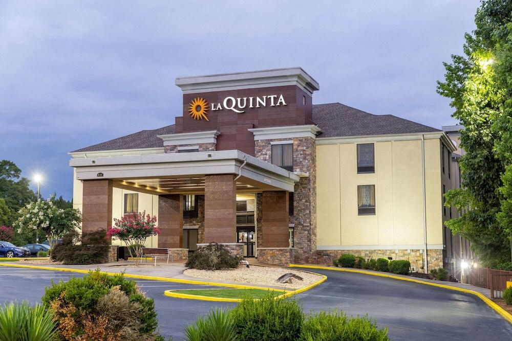La Quinta Inn & Suites by Wyndham Covington photo 38