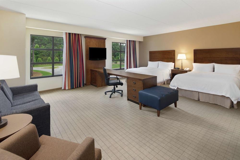 Hampton Inn by Hilton Columbus South Fort Benning photo 12