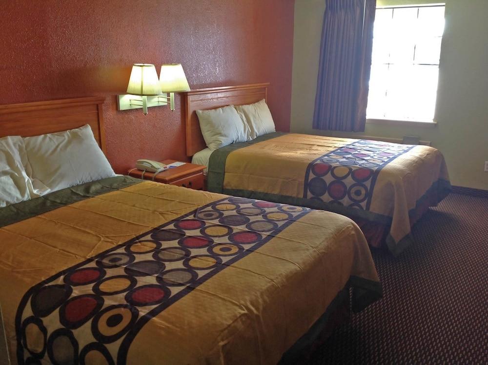 Americas Best Value Inn Pryor photo 8