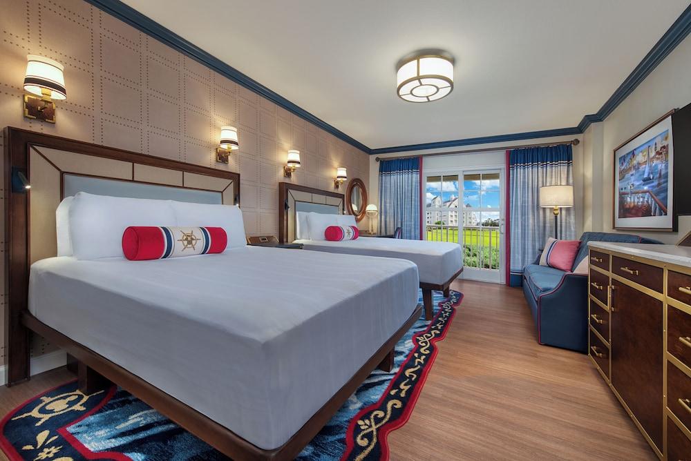Disney's Yacht Club Resort photo 4