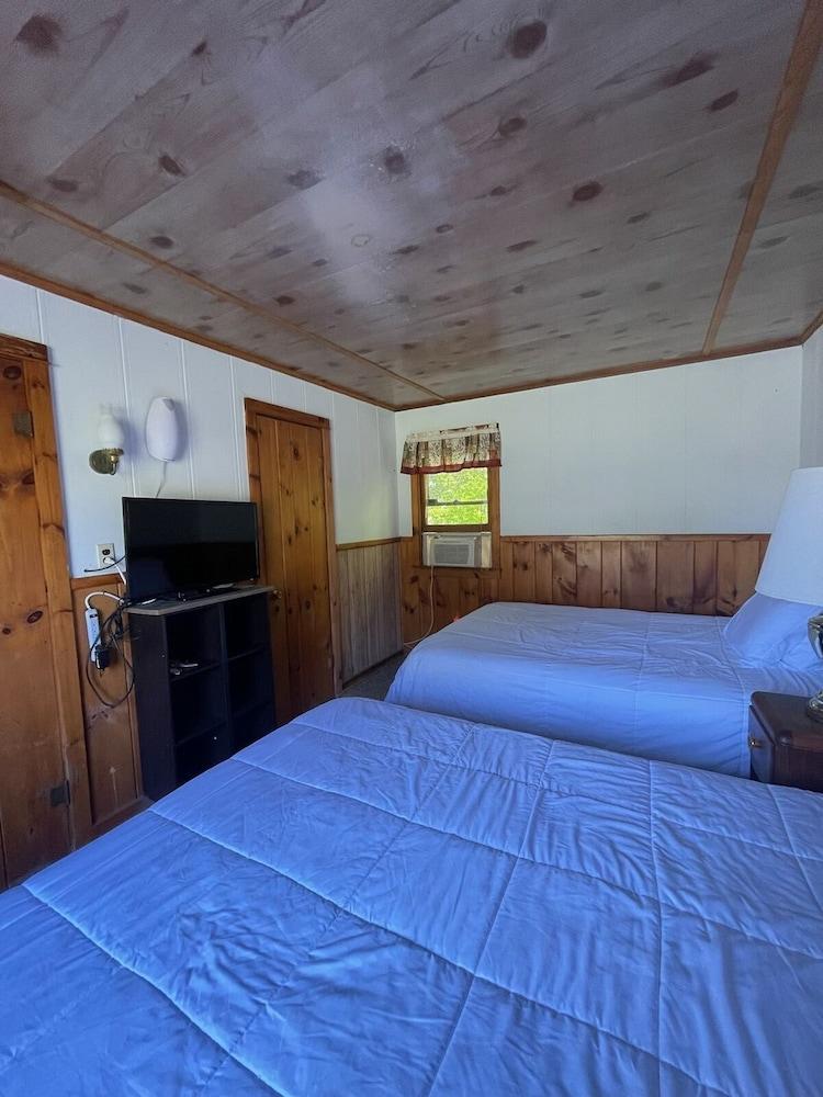 Park Motel and Cabins photo 17
