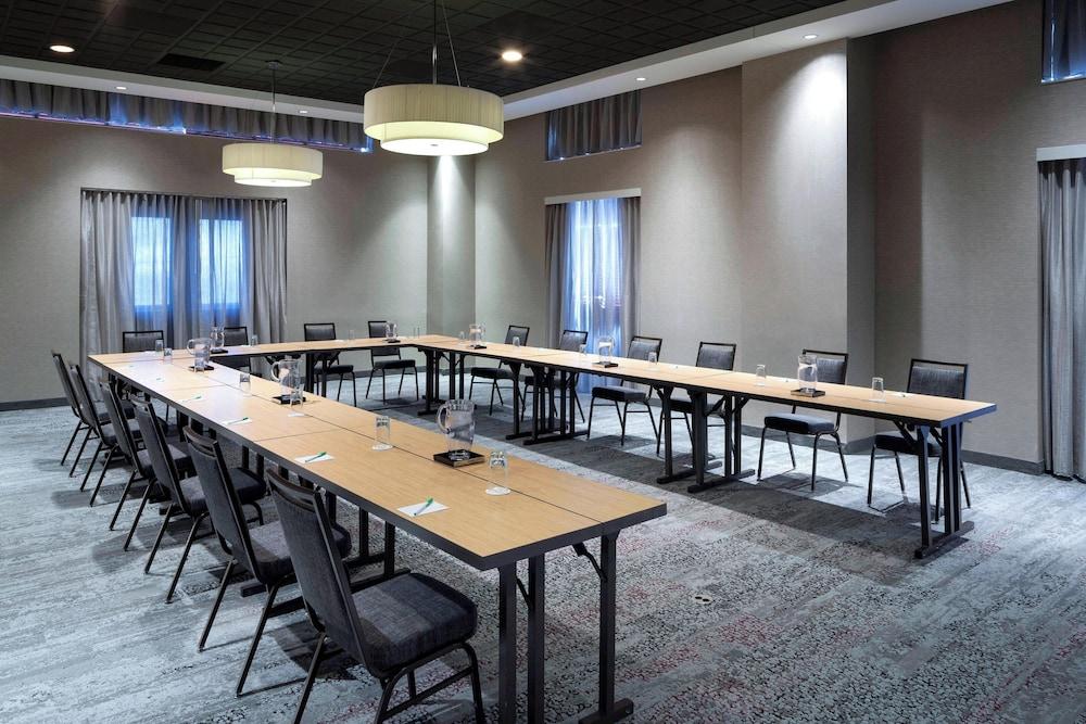 Courtyard by Marriott Omaha Downtown photo 28