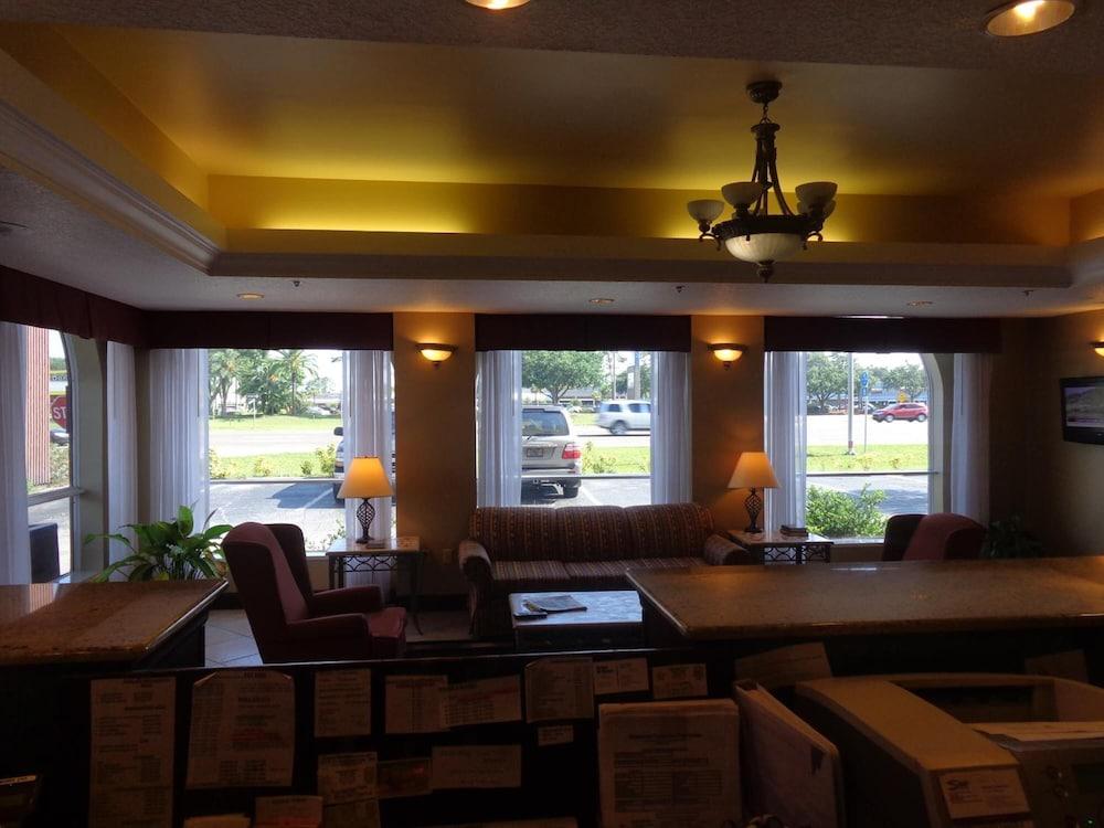 Ruskin Inn Hotel photo 11