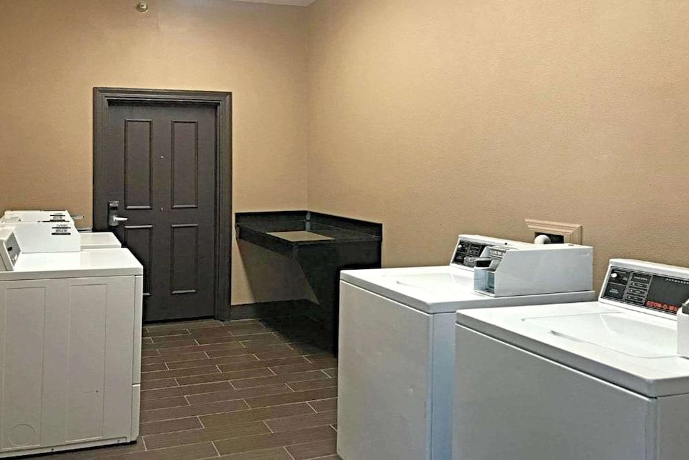 Comfort Inn & Suites O'Fallon - St. Louis Area photo 27
