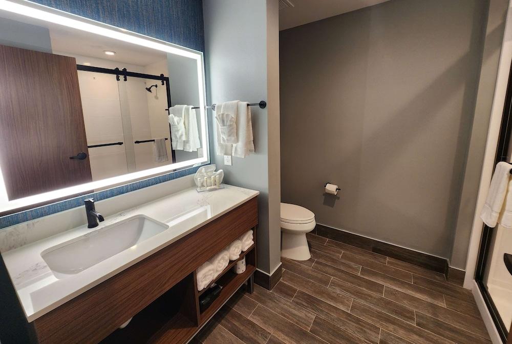 Hawthorn Extended Stay by Wyndham Del Rio photo 25