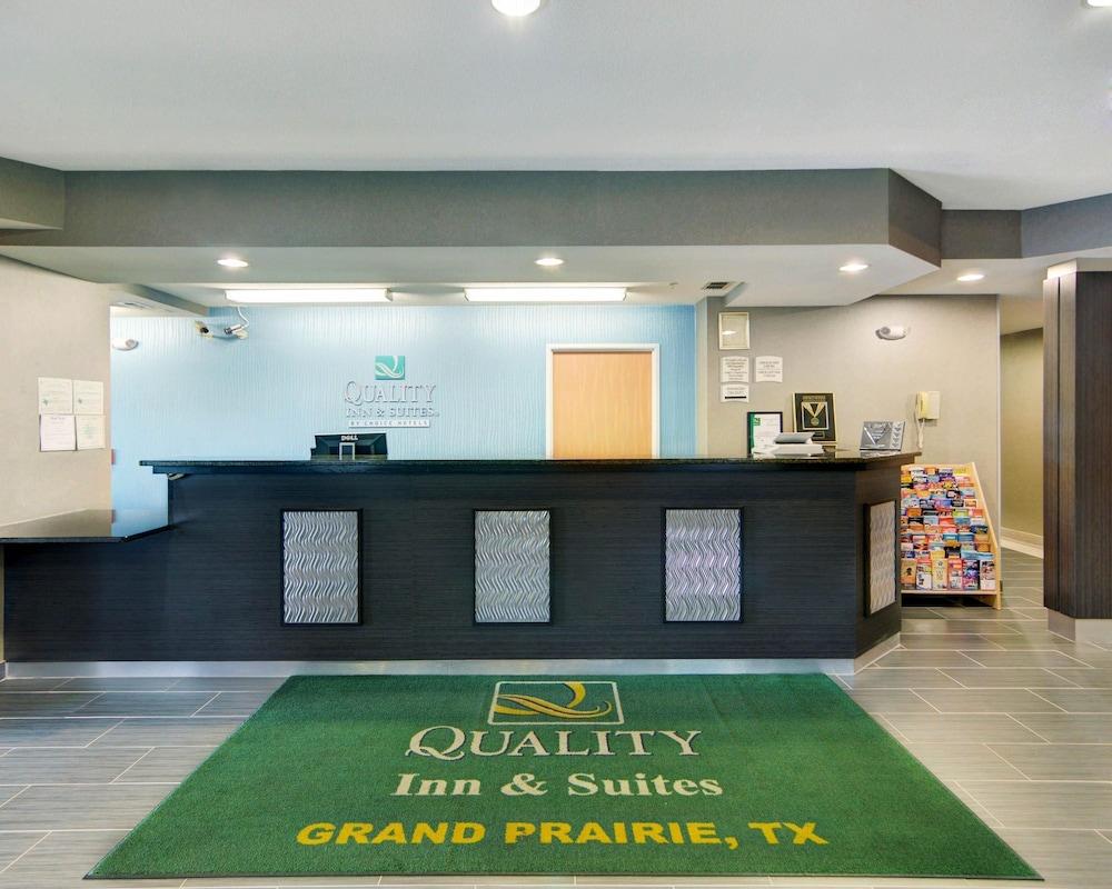 Quality Inn & Suites Grand Prairie South photo 5