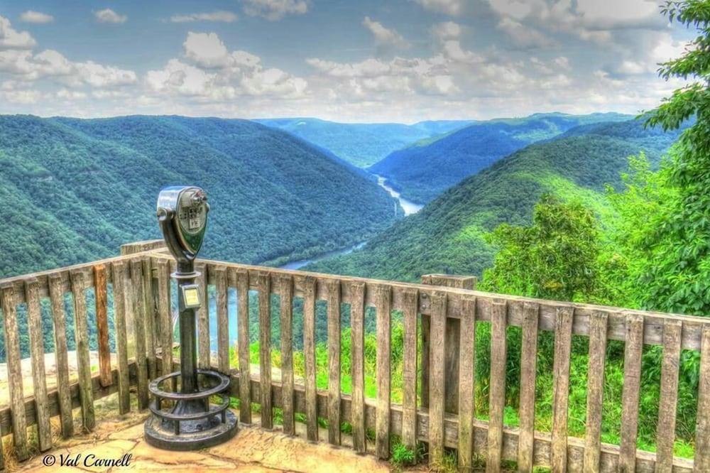 Sleep Inn Summersville - New River Gorge Area photo 35