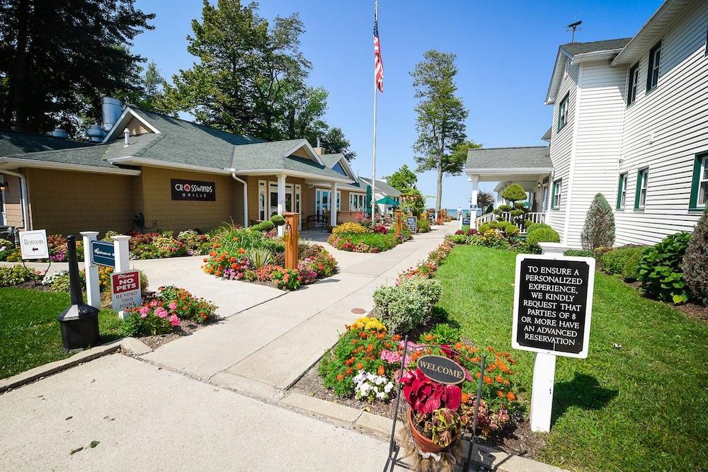 The Lakehouse Inn photo 68