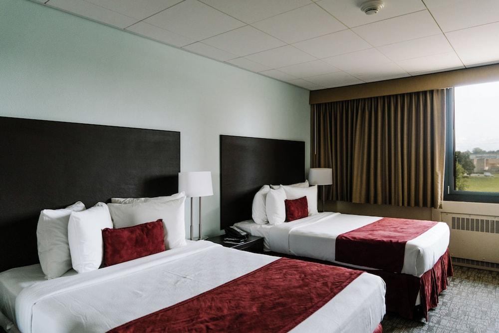 Hotel UMass photo 9