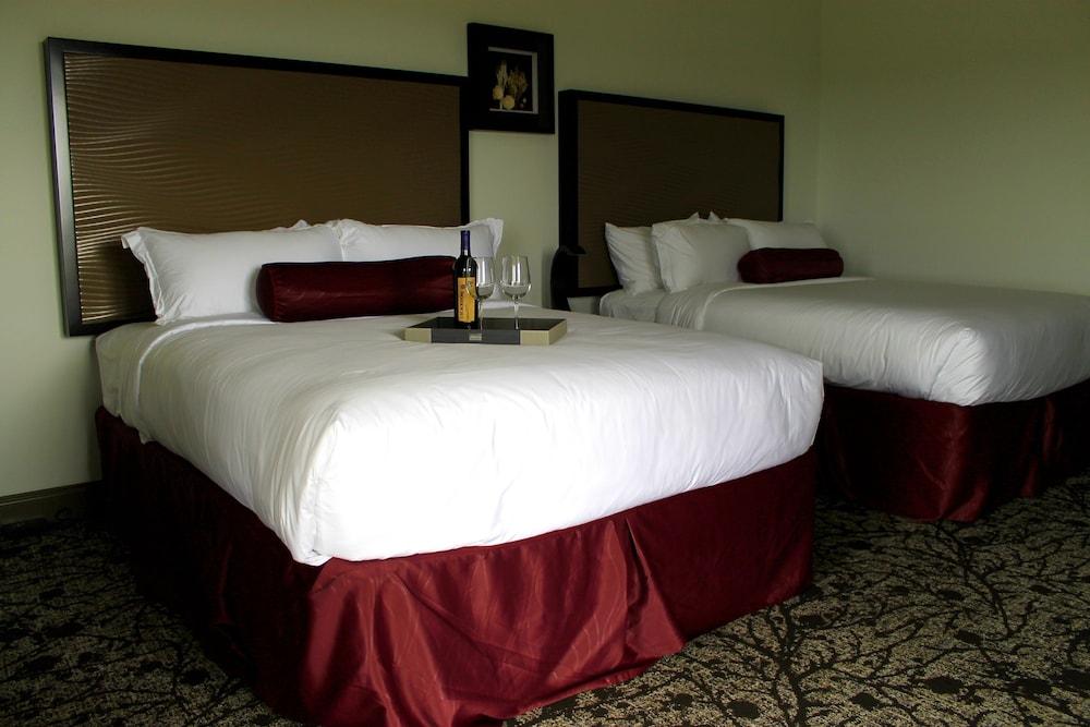 Regalia Hotel & Conference Center photo 36