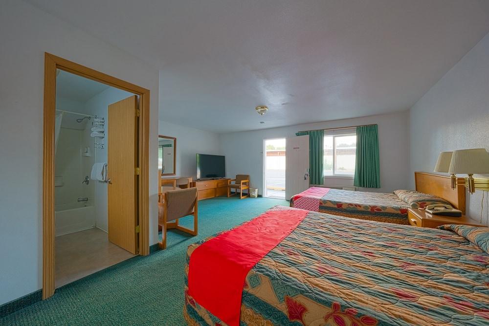 Budget 8 Motel John Day photo 13