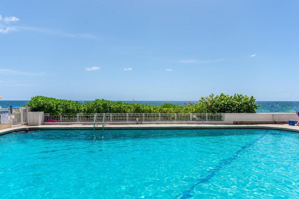 Ocean Manor Rentals photo 5