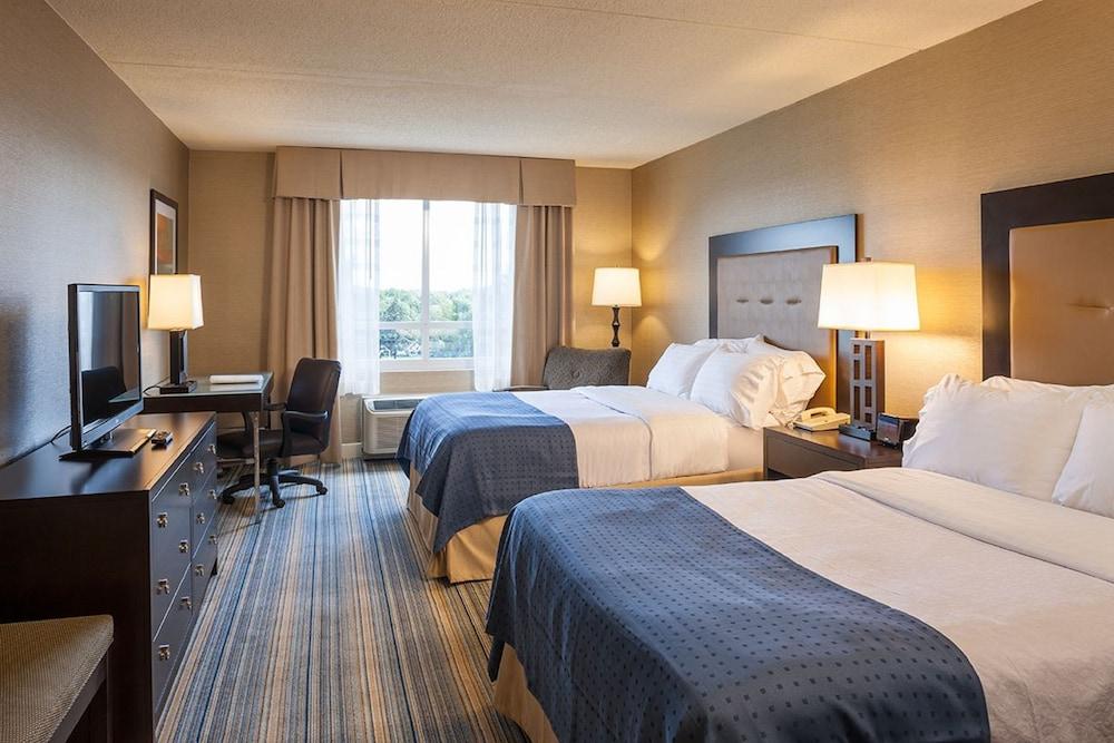 Holiday Inn Hartford Downtown Area, an IHG Hotel photo 2