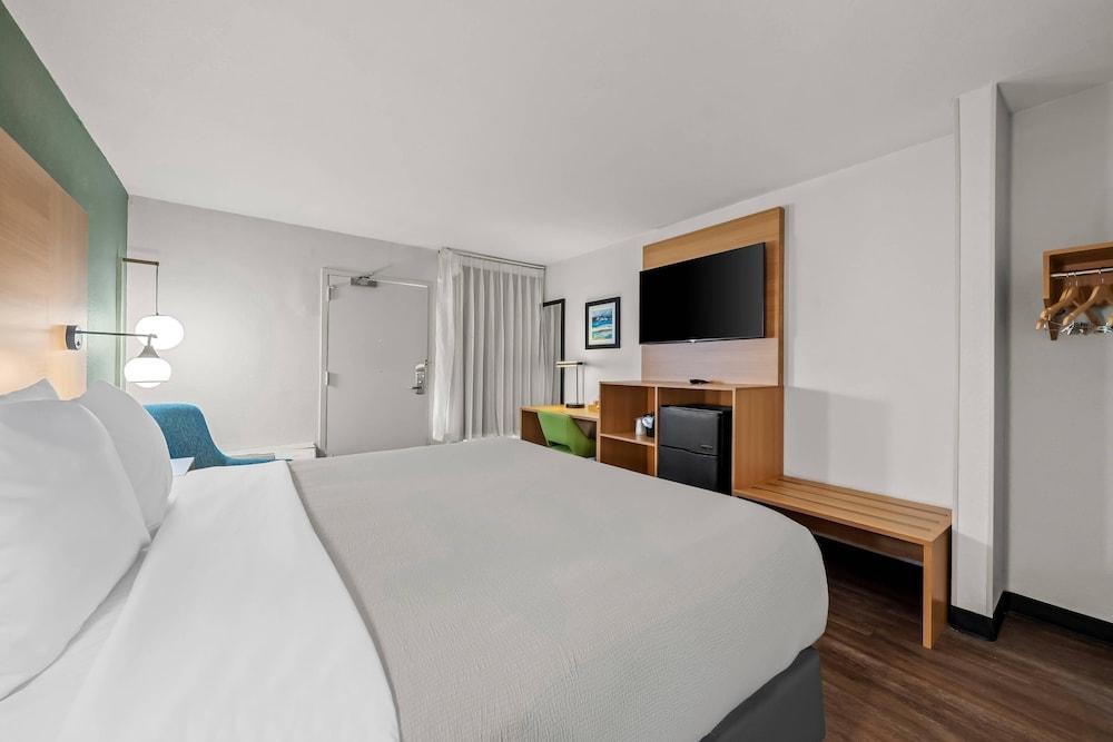 Quality Inn Orlando Near International Drive photo 57