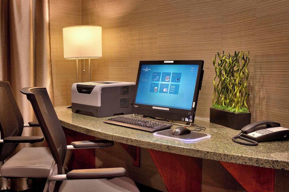 SpringHill Suites by Marriott Cedar City photo 10