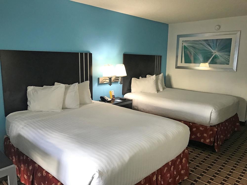 Americas Best Value Inn & Suites Sumter photo 7