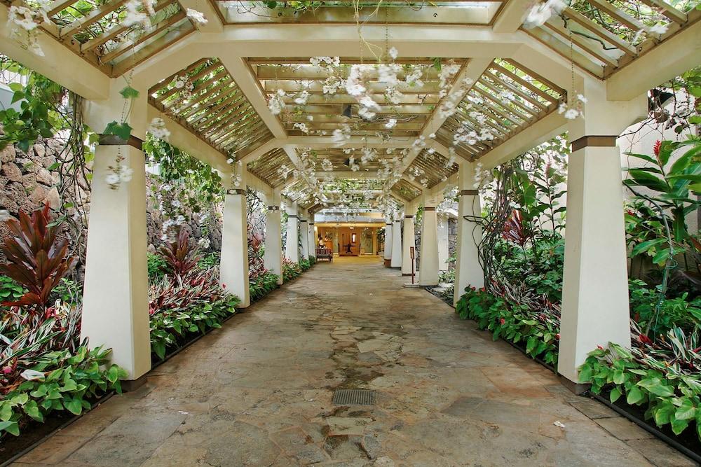 Aston Waikiki Beach Tower photo 47